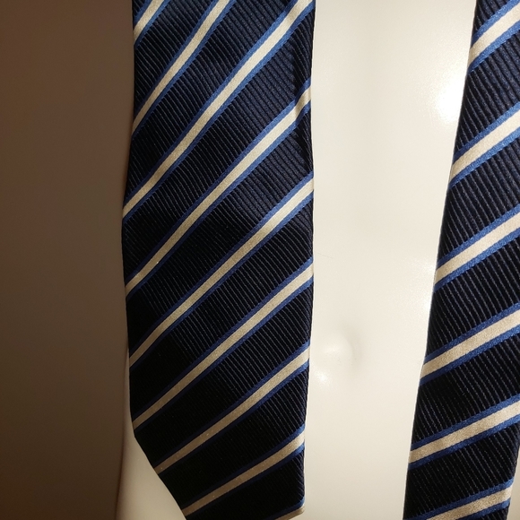 Donald Trump Signature Collection - Picture 2 of 6